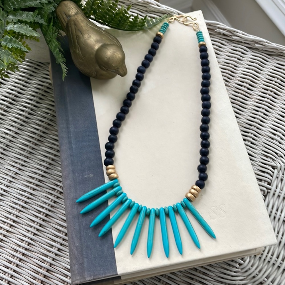 Handmade turquoise magnesite statement necklace